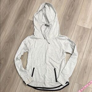 Women's Athleta light heathered gray hoodie